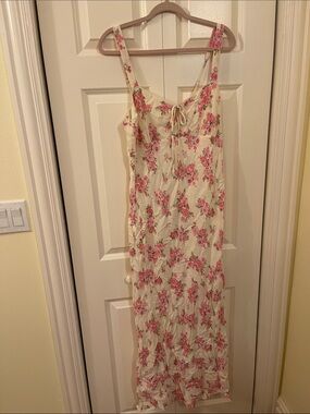 NWT Blu Pepper Floral Maxi Dress in Cream and Pink